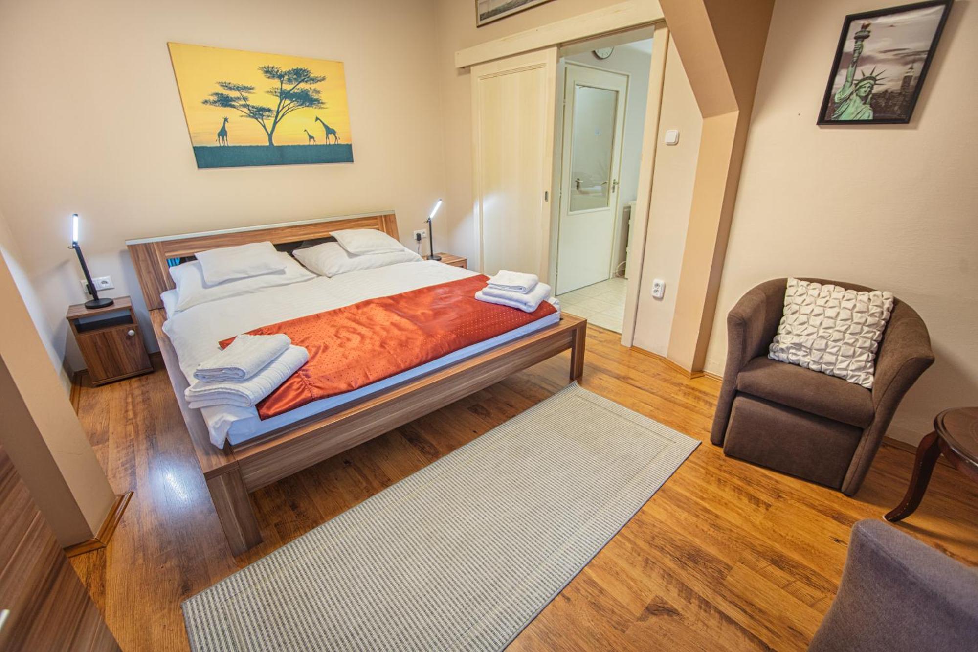 Delfin Apartman Sárvár Екстериор снимка